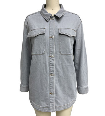 เสื้อเดนม์ขนาดใหญ่ สําหรับสไตล์ที่ผ่อนคลายและไม่ยุ่งยาก