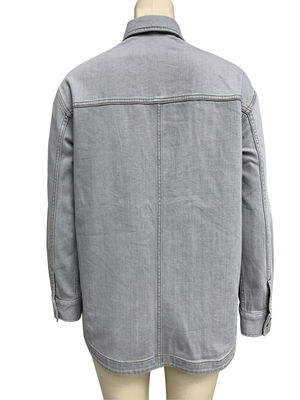 เสื้อเดนม์ขนาดใหญ่ สําหรับสไตล์ที่ผ่อนคลายและไม่ยุ่งยาก